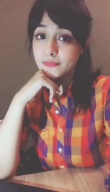 是谁爆料酒窝小姐姐视频,网友热议其美貌与魅力 第2张 是谁爆料酒窝小姐姐视频,网友热议其美貌与魅力 第2张